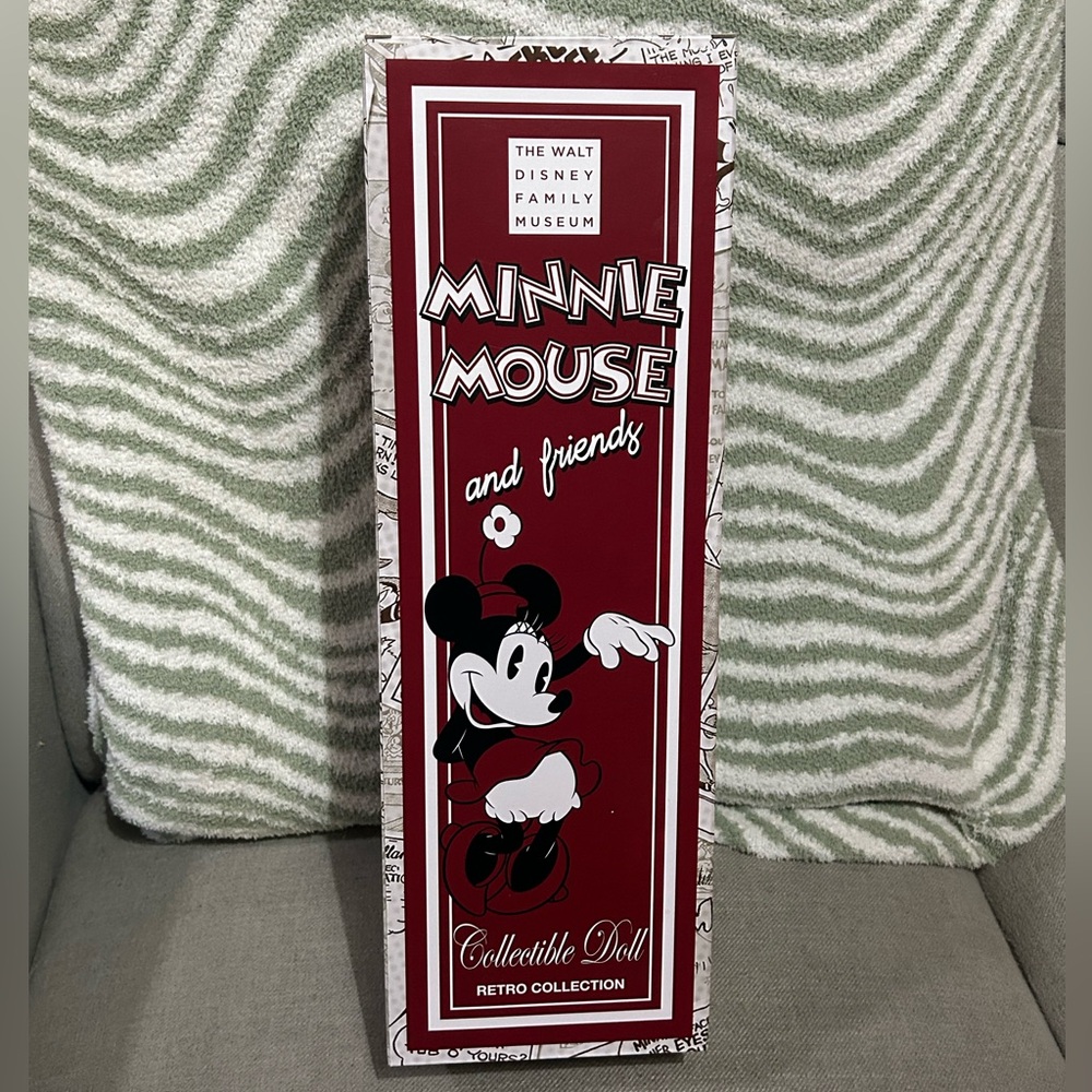 Walt Disney Family Museum Minnie Mouse Plush Doll